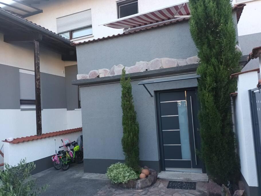 Bello Apartamento Graben-Neudorf Εξωτερικό φωτογραφία